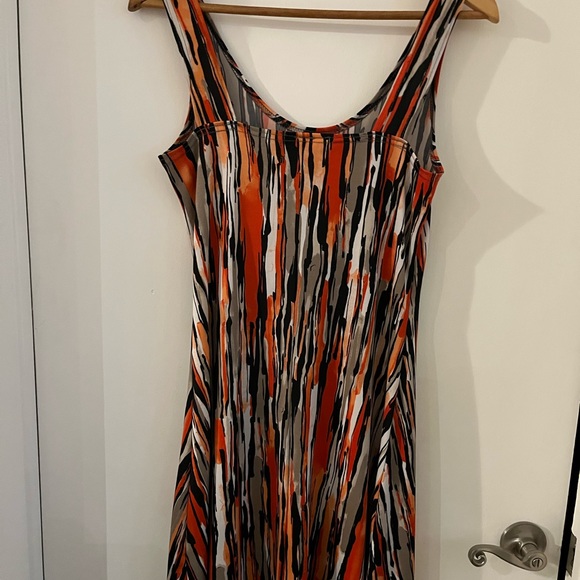 Nineties Brand Sun dress. Material is Polyester/ Spandex blend. - Picture 2 of 3